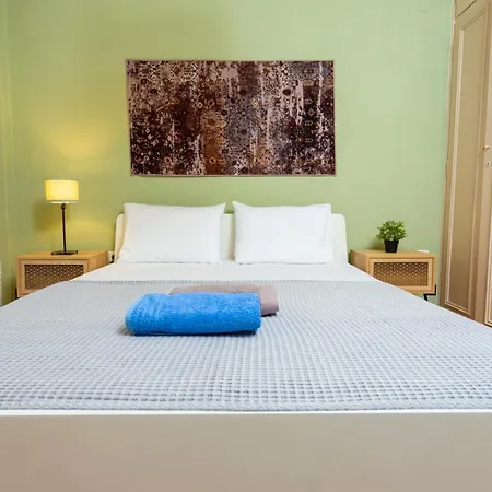 Houseloft Downtown Sea View Daire